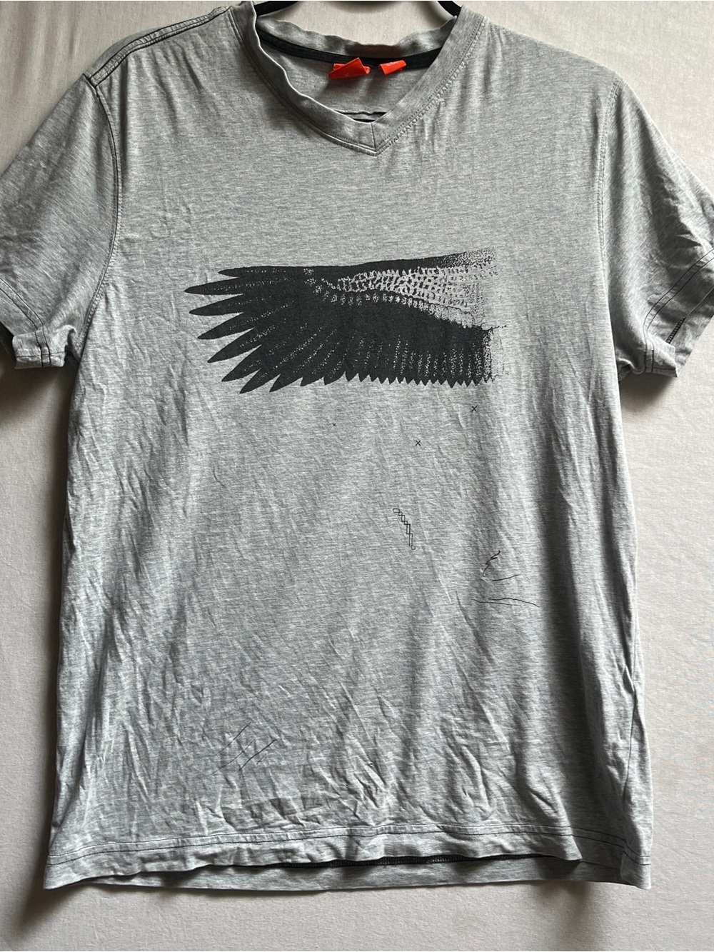 Hugo Boss Mens Grey Graphic Wing V-Neck T-Shirt Size S